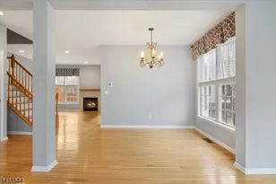 145 Arrowgate Dr, Randolph Township, NJ 07869 - Photo 4