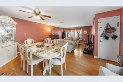 167 Manning Ave, North Plainfield, NJ 07060 - Photo 4
