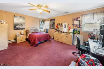 167 Manning Ave, North Plainfield, NJ 07060 - Photo 8
