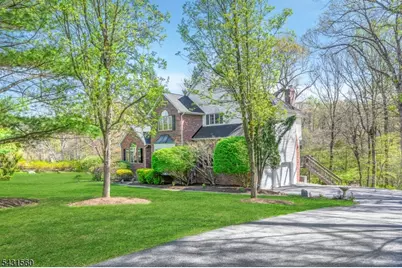 1 Bell Ct, Chester, NJ 07930 - Photo 2