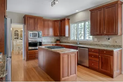 1 Bell Ct, Chester, NJ 07930 - Photo 12