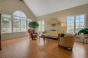 1 Bell Ct, Chester, NJ 07930 - Photo 6