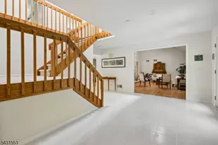 15 Manchester Ct, Morris Township, NJ 07960 - Photo 4