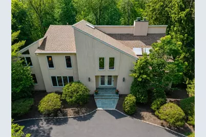 15 Manchester Ct, Morris Township, NJ 07960 - Photo 2
