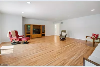 15 Manchester Ct, Morris Township, NJ 07960 - Photo 6