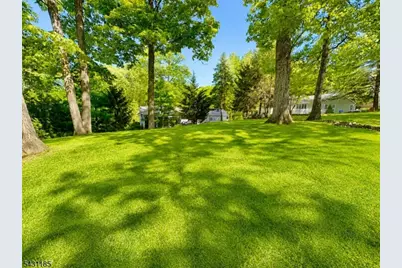 76 Washington Dr, Watchung, NJ 07069 - Photo 18