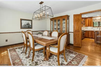 220 Queens Ln, Mountainside, NJ 07092 - Photo 16
