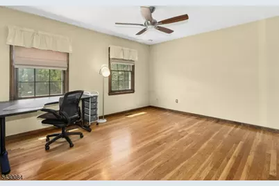 220 Queens Ln, Mountainside, NJ 07092 - Photo 26