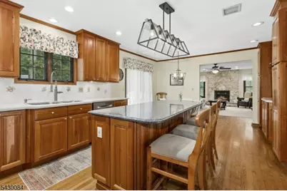 220 Queens Ln, Mountainside, NJ 07092 - Photo 12