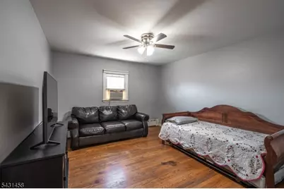 988 Wootton St, Boonton Town, NJ 07005 - Photo 12