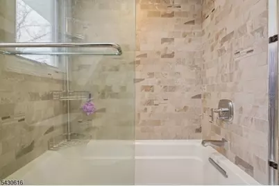 68 Rockledge Dr, Livingston, NJ 07039 - Photo 24