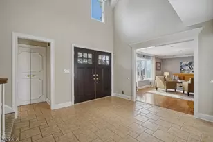 68 Rockledge Dr, Livingston, NJ 07039 - Photo 6