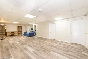 68 Rockledge Dr, Livingston, NJ 07039 - Photo 28
