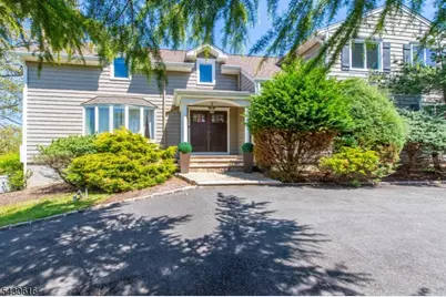 68 Rockledge Dr, Livingston, NJ 07039 - Photo 1