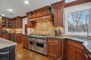 68 Rockledge Dr, Livingston, NJ 07039 - Photo 14