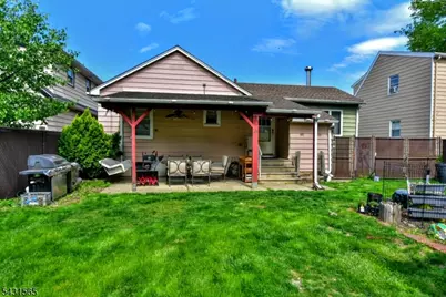 247 Grove St, Lodi, NJ 07644 - Photo 26