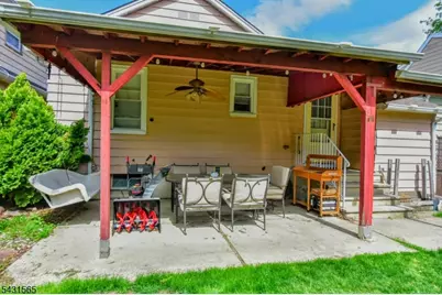 247 Grove St, Lodi, NJ 07644 - Photo 24
