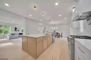 24 Etmore Pl, New Providence, NJ 07974 - Photo 6