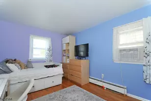 314 Kennedy Dr, Linden, NJ 07036 - Photo 14