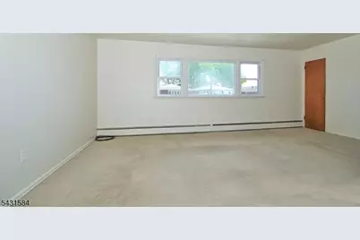 314 Kennedy Dr, Linden, NJ 07036 - Photo 20