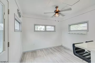 23 Wall St, Cranford Township, NJ 07016 - Photo 14