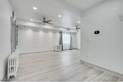 23 Wall St, Cranford Township, NJ 07016 - Photo 6