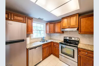 243C Mayflower Way, Monroe Township, NJ 08831 - Photo 16