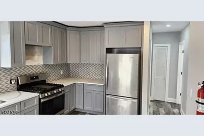 358 Woodland Rd #2, Madison, NJ 07940 - Photo 4