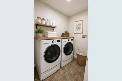 64 1st St #3, Newark, NJ 07107 - Photo 6