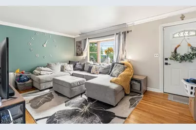 46 Pershing Pl, Woodland Park, NJ 07424 - Photo 2