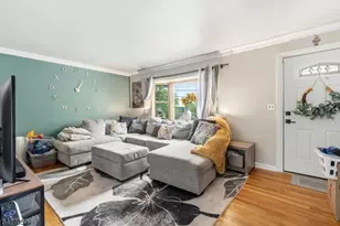 46 Pershing Pl, Woodland Park, NJ 07424 - Photo 2