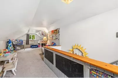 46 Pershing Pl, Woodland Park, NJ 07424 - Photo 10
