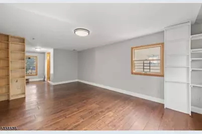 136 Haroldson Pl, Pompton Lakes, NJ 07442 - Photo 10