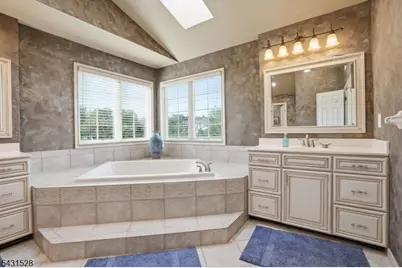 9 Christie Way, Branchburg Township, NJ 08853 - Photo 22