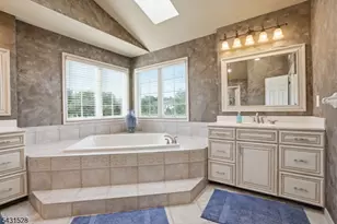 9 Christie Way, Branchburg Township, NJ 08853 - Photo 22