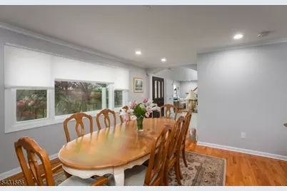 17 Drift Rd, Watchung, NJ 07069 - Photo 8