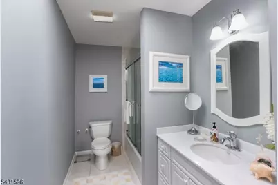 17 Drift Rd, Watchung, NJ 07069 - Photo 20