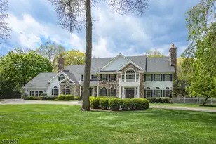 9 Green Hill Rd, Chester, NJ 07930 - Photo 1