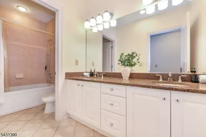 3 Christopher Ct, Montclair, NJ 07042 - Photo 28