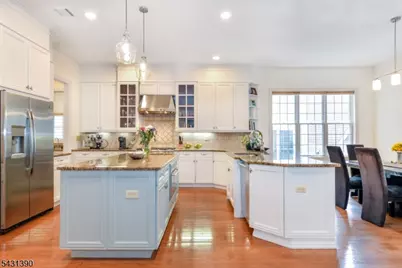 3 Christopher Ct, Montclair, NJ 07042 - Photo 16