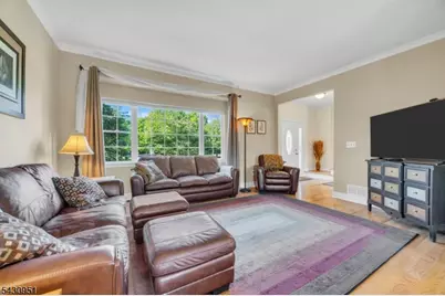 16 Hughey Ln, Hillsborough Township, NJ 08844 - Photo 12