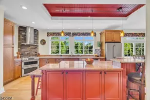 16 Hughey Ln, Hillsborough Township, NJ 08844 - Photo 8