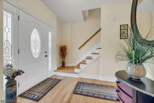 16 Hughey Ln, Hillsborough Township, NJ 08844 - Photo 2