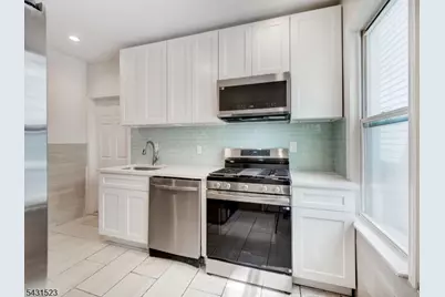 130 Florence Ave, Irvington, NJ 07111 - Photo 16