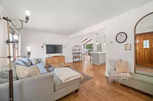 28 Mountain Ave, Bloomfield, NJ 07003 - Photo 6