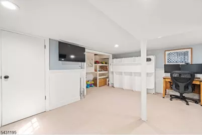 28 Mountain Ave, Bloomfield, NJ 07003 - Photo 24