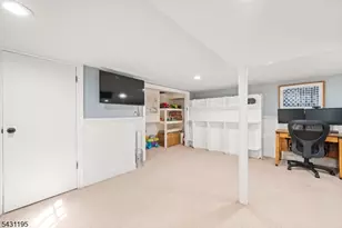 28 Mountain Ave, Bloomfield, NJ 07003 - Photo 24