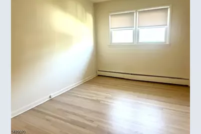 149 8th Ave #2, Hawthorne, NJ 07506 - Photo 10