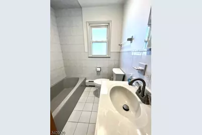 149 8th Ave #2, Hawthorne, NJ 07506 - Photo 8