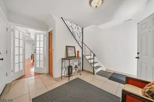 5 Davis Ave, Franklin Township, NJ 08873 - Photo 4